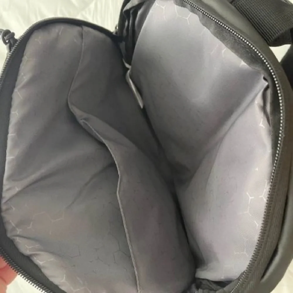 OGIO backpack‎ - Picture 3 of 4